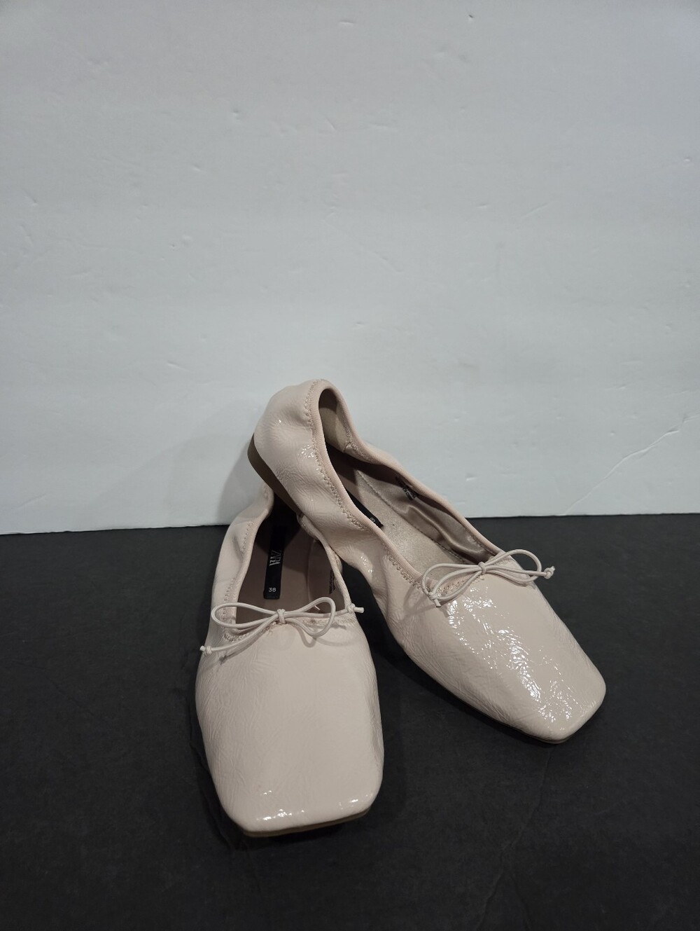 ZARA Women’s Pink Patent Ballet Flats with Bow Sz.38/8